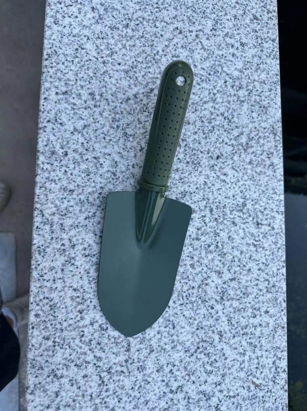 Hard Bones сет от градинарски инструменти, три части: широка лопата, тясна лопата и гребло, за домашно засаждане на цветя и зеленчуци