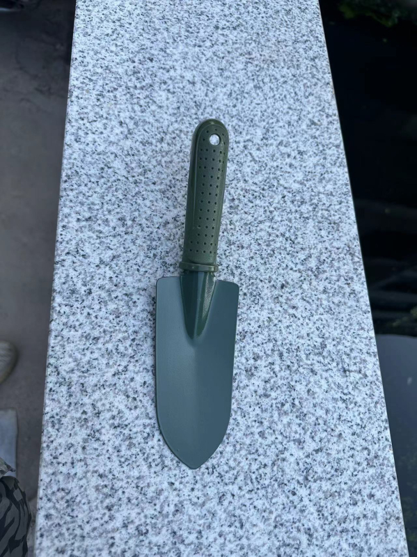 Hard Bones сет от градинарски инструменти, три части: широка лопата, тясна лопата и гребло, за домашно засаждане на цветя и зеленчуци