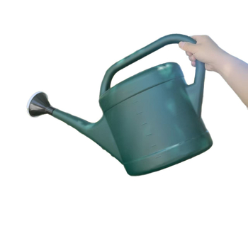 Műanyag öntözőkanna hosszú csővel virágok öntözésére – háztartási kerti permetező kanna