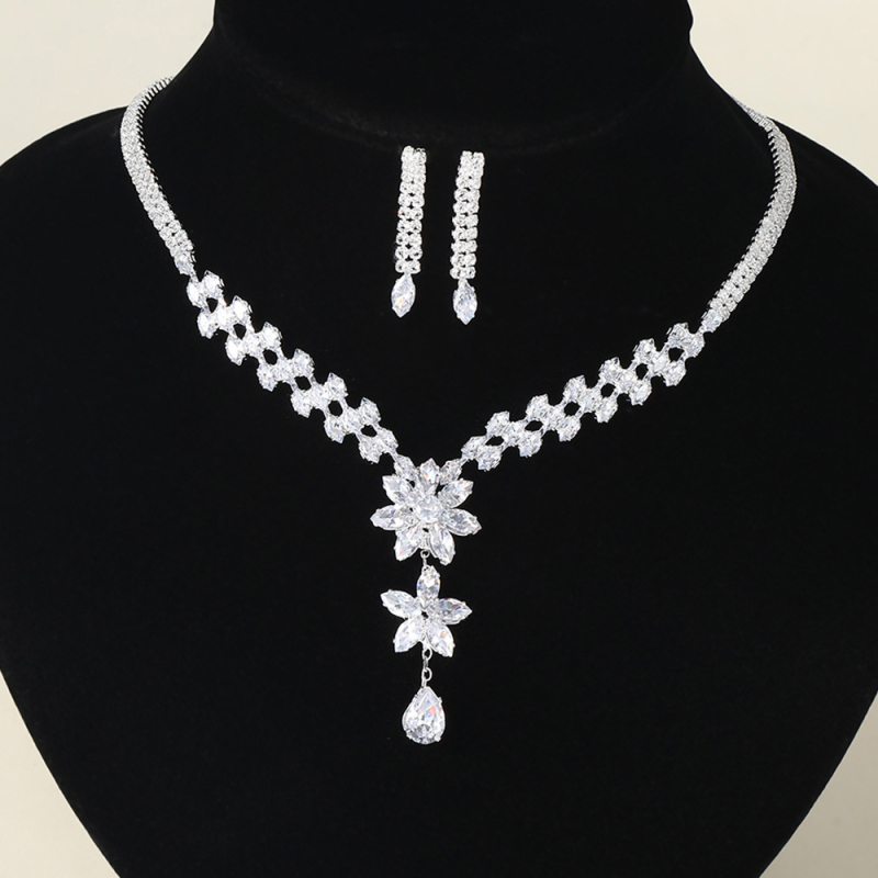 Ženski set nakita — bakar, elektroplating, rhinestone geometrijski naušnici i ogrlica