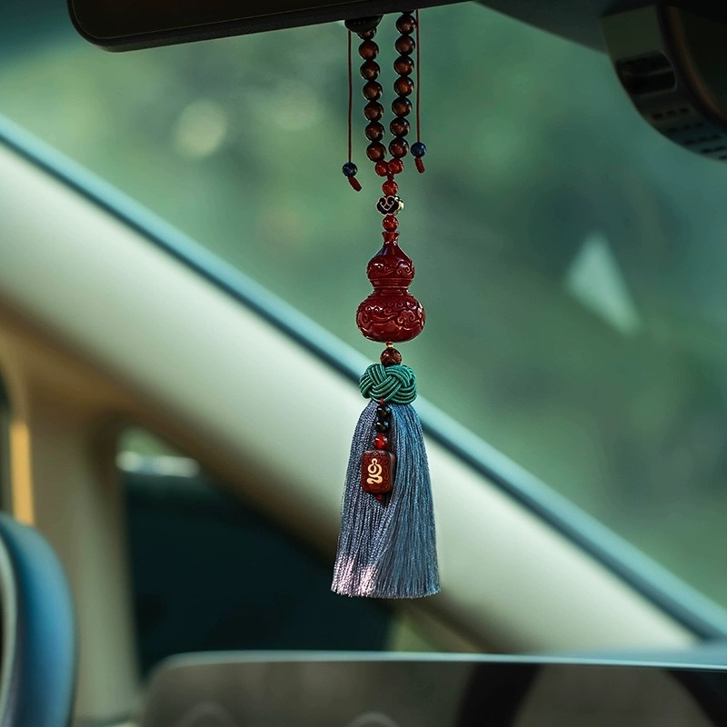 Auto privjesak od cinnabara, oblik tikve, porijeklo Hunan, proljeće 2024, srednjovjekovni stil, književni retro