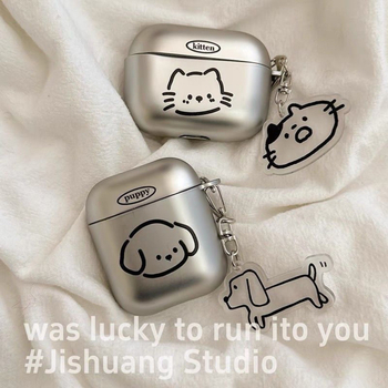 Zaštitna futrola za AirPods 4, 2/3 gen i Pro 2 – karikatura mačka i pas, reljefna gravura, mat završna elektroplatina, filmski materijal