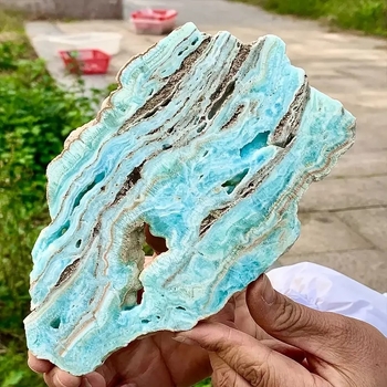 Suport de pahar din cristal cu peisaj gravat — stil modern minimalist, personalizare disponibilă, cadou potrivit