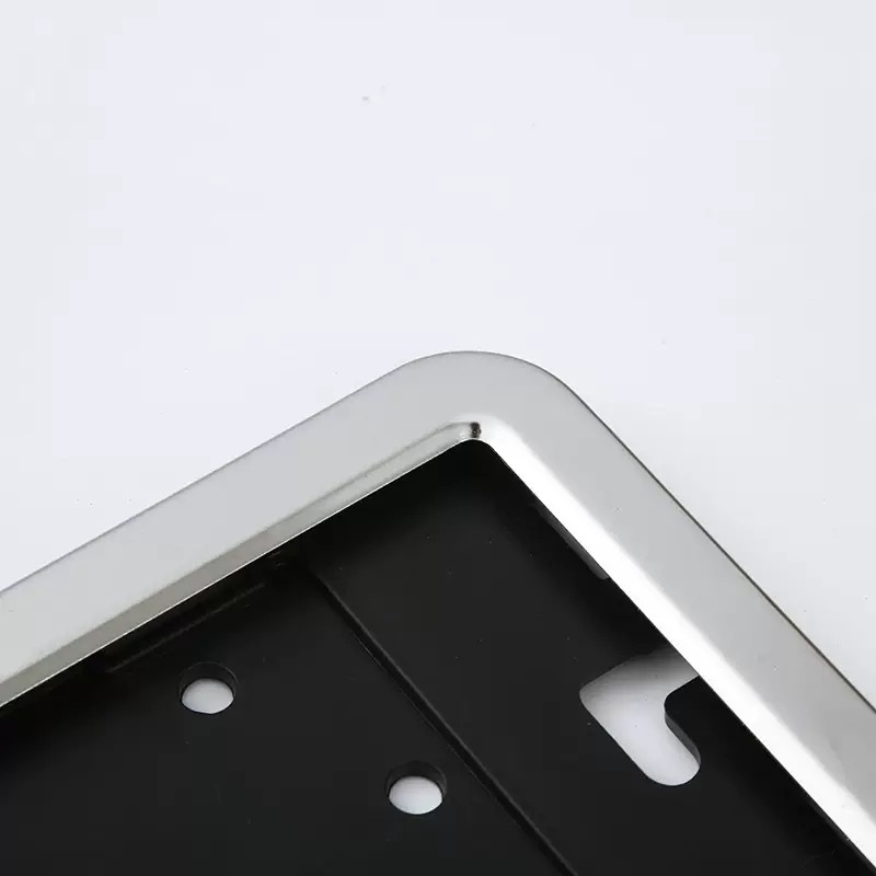 Okvir za registarsku pločicu od nehrđajućeg čelika, model Xgs-cpj, marka XGS, univerzalna kompatibilnost