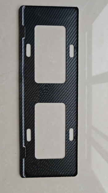 Ramă pentru plăcuța de înmatriculare, aliaj de aluminiu, model 040, tip patru generații, piesă 003, compatibil universal