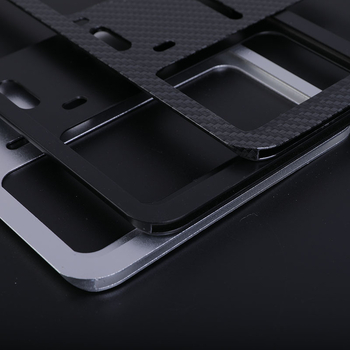 Dvoslojni aluminijski držač registarske pločice s karbonnom teksturom – univerzalna kompatibilnost, branda Xin Lianhan