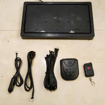 Držač registarske pločice za europske i američke standarde; mogućnost prilagođavanja; kompatibilan sa svim modelima; materijal: Drugo