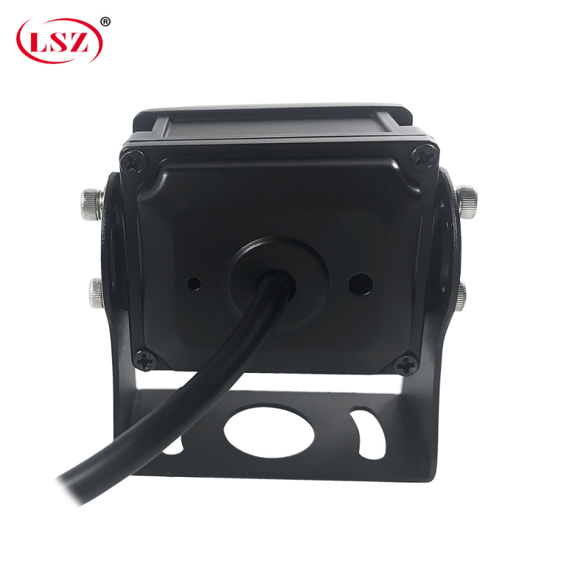 Kvadrātveida ūdensizturīga automašīnas kamera, 2MP, 2.8 mm objektīvs, IP68, 12/24V, IR nakts redze 1–10 m