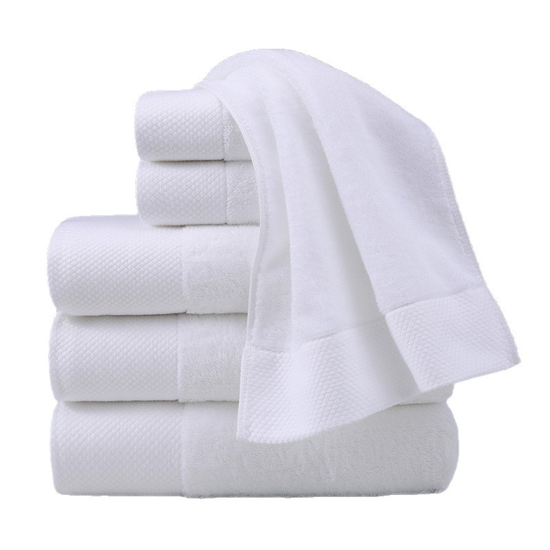 Hotellivannitoa rätik, puuvillane, 16s ühekordne lõng, ühtlane kude, 120 g, imendumine 5-10 s