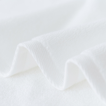 Hotellirätikud, puuvillane, 32S niidid, kiire imendumine 0–5 s, logotüübi lisamine võimalik, kaal 100–1000 g, 90% puuvillasisaldus