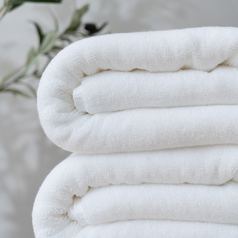 Hotellirätikud, puuvillane, 32S niidid, kiire imendumine 0–5 s, logotüübi lisamine võimalik, kaal 100–1000 g, 90% puuvillasisaldus