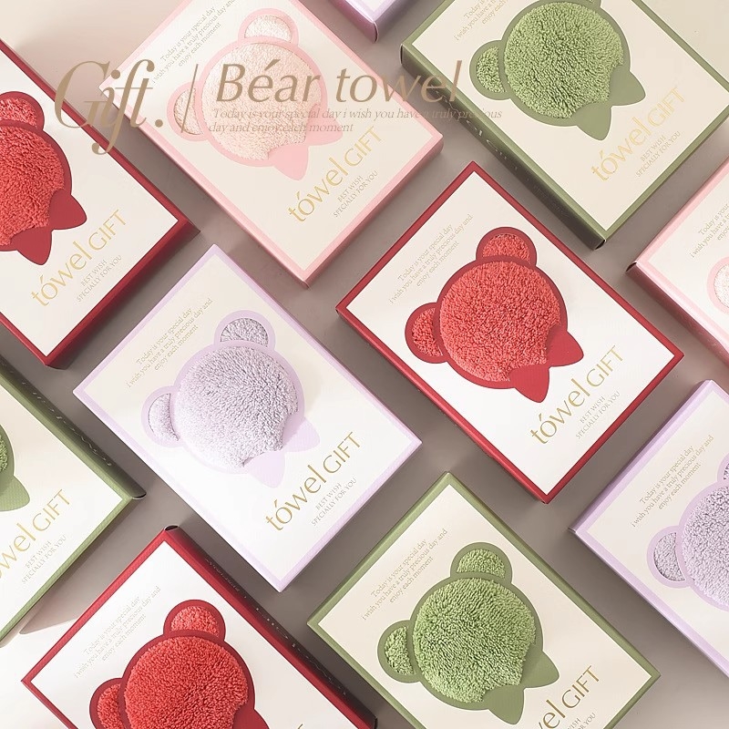 Ručnik s medvjedom u poklon kutiji za vjenčanje, 30 g, materijal: koralni pliš, izšivanje i otisak logotipa, marka Mu Tang Li