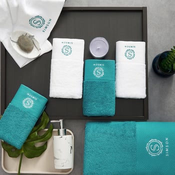 Hotelová bavlnená osuška – mäkká, veľmi savá, zhrubnutá, 600–800 g, prispôsobiteľné spracovanie