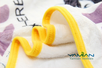 Flanelová deka na uteráky s kompletným vzorom cartoon, polyester, 300–499 g, jar–jeseň, prvá trieda, prispôsobený štýl