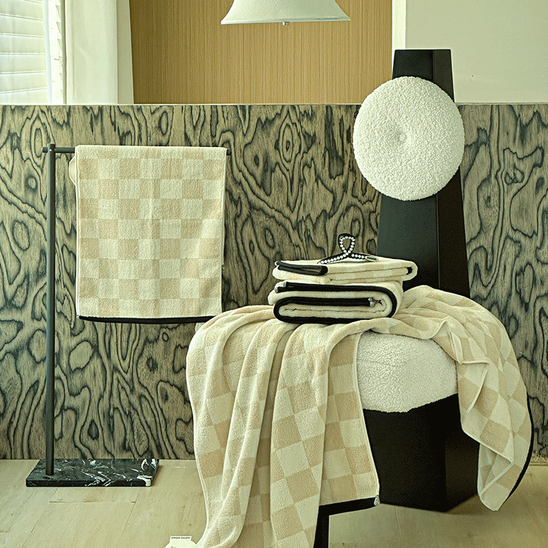 Set ručnika za kupaonicu s uzorkom šahovnice, u kutiji za poklon, 100% pamuk, 32s predivo, 200 g/m2