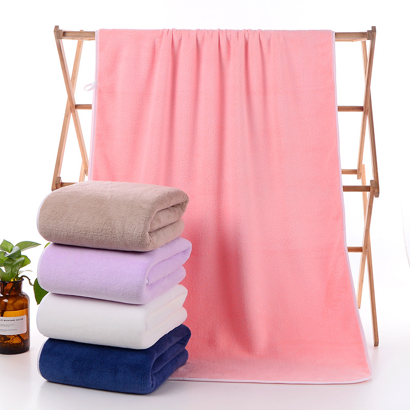 Set od 6 komada ručnika od fleece s izšivanim logom: ručnik za tijelo, ručnik za kupanje, kvadratni ručnik, ženski kupaonski wrap, gumica za kosu, kapica za sušenje kose (150D, obična tkanina)