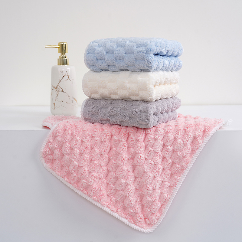 Kupaći ručnik i ručnik za ruke – koralni velur, ravno tkani, 80–100 g, poliestersko vlakno, ispis logotipa, prilagođavanje dostupno