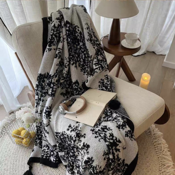 Moon Lover pletená deka na gauč s francúzskym retro Bayberry stromom a štýlom Wabi-Sabi, rastlinný vzor, 800–999 g