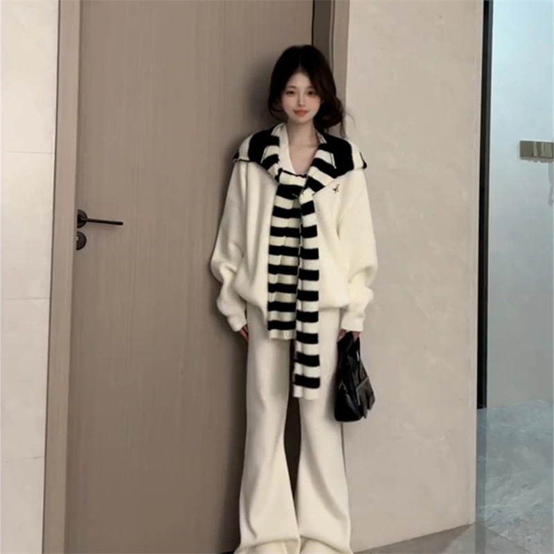 Koreai stílusú pulóver shawl gallérral – poliészter, karcsúsított szabás, hosszú ujjú, kerek nyak