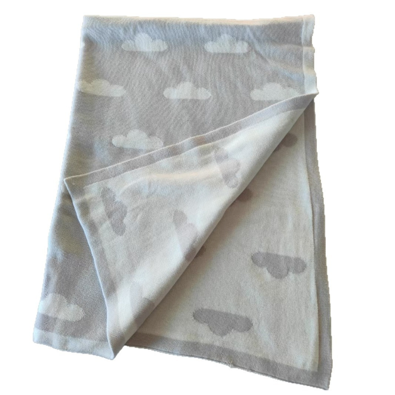 Dječja dvostrano pletena jacquard deka sa srčanim uzorkom, 100% pamuk, zima, pređa 32×2, kod 10058/10059.