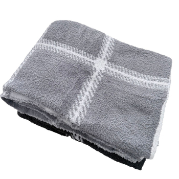 Evian kötött pléd geometriás mintával, poliészter, 800–999 g, testreszabható