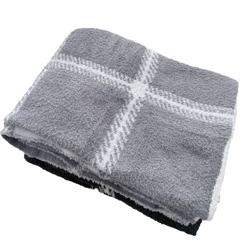 Evian kötött pléd geometriás mintával, poliészter, 800–999 g, testreszabható