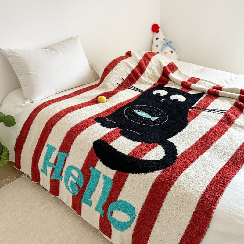 Dizájner eredeti, multifunkcionális kötött plüss takaró, rajzfilm mintával (Poliészter; 1000–1499 g; Tavasz-Nyár; Rajzfilm minta; Kötött plüss)