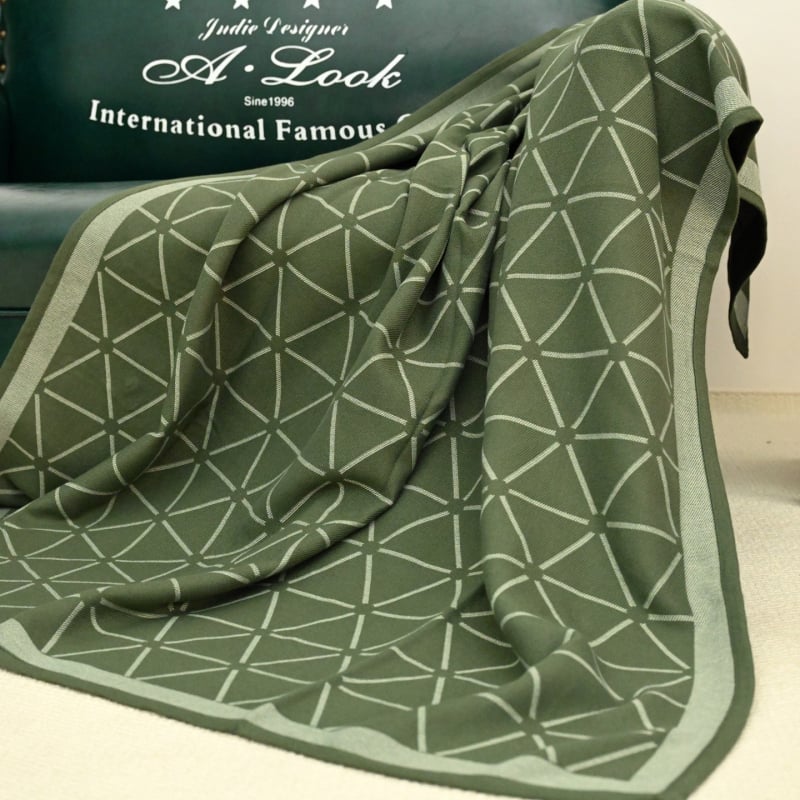 Kötött pléd könnyed luxus stílusban, geometriai mintával, akril szálból, 800–999 g, őszi–téli szezon, testreszabható, első osztályú minőség