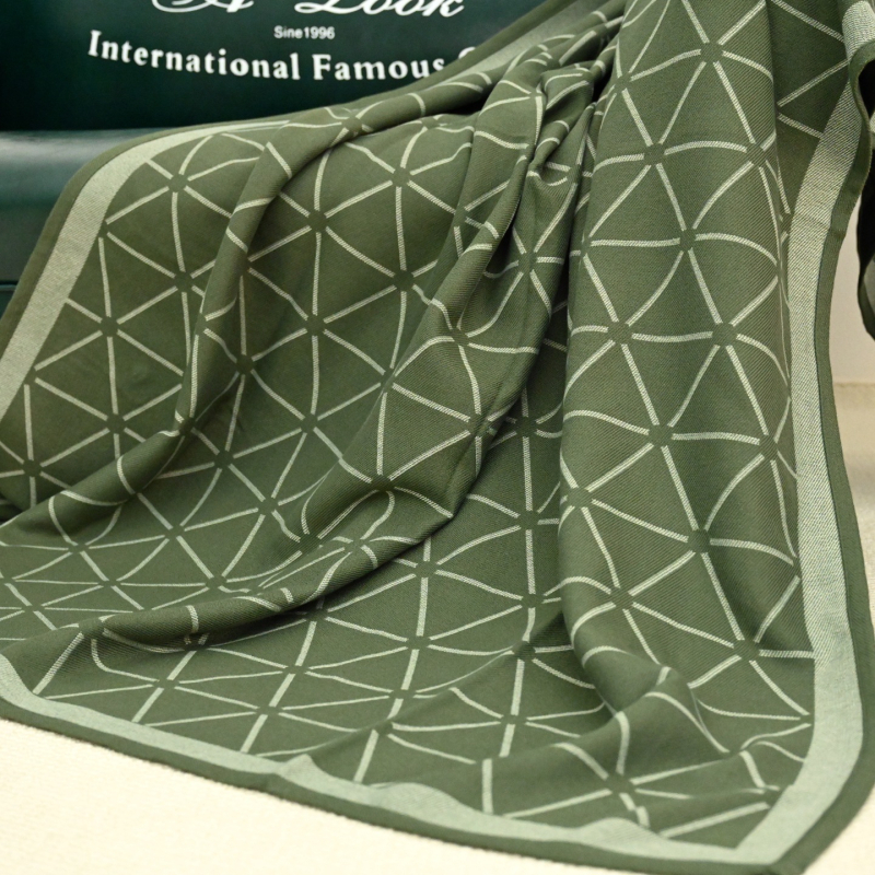 Kötött pléd könnyed luxus stílusban, geometriai mintával, akril szálból, 800–999 g, őszi–téli szezon, testreszabható, első osztályú minőség