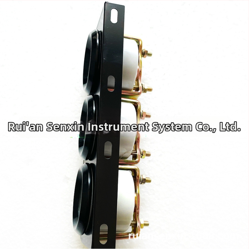 Trīs mērinstrumentu vienība 12V automobiļiem – ūdens temperatūras, eļļas temperatūras un eļļas spiediena mērinstrumenti, modelis Cznt-0008-2, precizitāte 99%