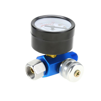 Pneimatiskā krāsošanas pistoles papildaprīkojums – gaisa spiediena regulatora ar manometru; Svars: 0.104 kg; Piemērots pneimatiskajiem krāsošanas pistoles