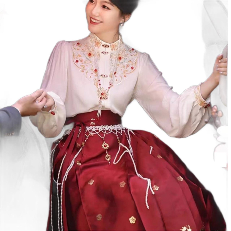 Hanfu pojasni lanac s perlama i resicama, plastični materijal; kopča od legure; automatsko zaključavanje; uska širina (<2 cm)