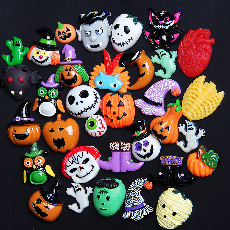 Halloween set smolnih dodataka za DIY torbe i ukrase za telefon – motiv duha, materijal plastika/smola, obrada kapanje ulja, brend Play to have fun
