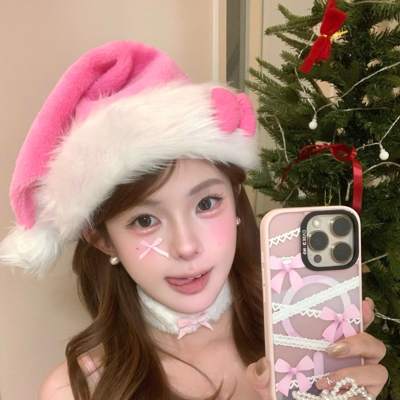 Розово плюшено коледно шапче за коса с панделка за жени — Famous Fox, възрастова група: възрастни, Зима 2025