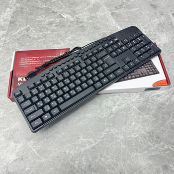 Tastatură cu membrană pentru desktop, 104 taste, conectată prin cablu, nu este rezistentă la apă
