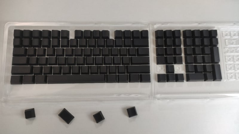 Gravírozás nélküli billentyűsapkák, PBT anyag, eredeti magasság