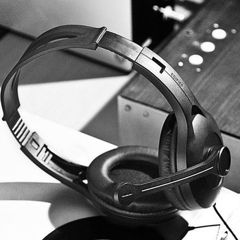 Edifier K800 USB káblový headset s mikrofónom, 3,5 mm konektorom, pre PC