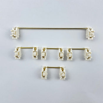 Mechanikus billentyűzet műholdos tengellyel; számítógéphez csatlakozás műholdos tengelyen keresztül; termékkategória: mechanikus billentyűzet műholdos tengely; egyedi csomagolás; utólagos szolgáltatás nélkül