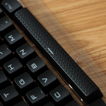 Corsair K70/K68 taustiņa vāciņš spacebar — oriģinālais, vienas atstarpes dizains, saderīgs ar RGB mehāniskajām tastatūrām K70/K68 (Izlaidums 2022)