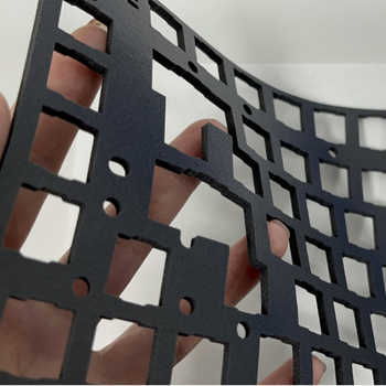 Sandviča paliktnis mehāniskajai tastatūrai ar PORON putu; skaņas izolācija; saderīgs ar 87 taustiņiem; modelis K87; apstrādes veids: stampēšana