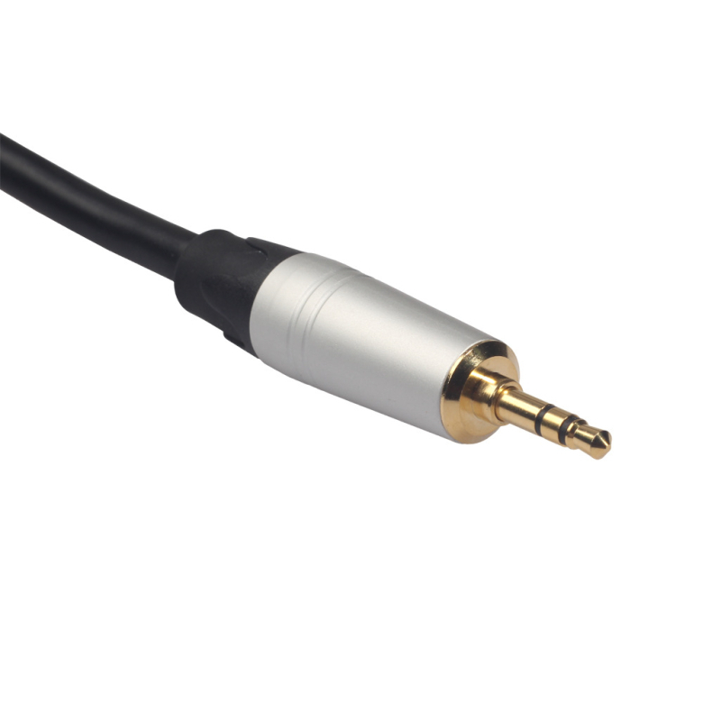 Audio kabel 3.5 mm stereo na XLR muški konektor, bakreni vodič, pozlaćeni konektor, kućište od cinkove legure