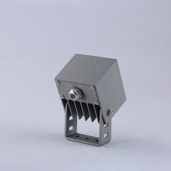 LED prožektorius su liejinio aliuminio korpusu, atsparus vandeniui, modelis YC-040-65-1, lauko naudojimui, 3-8W