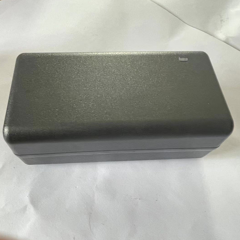 Uzlādes korpuss no ABS plastmasas ar slēdziem, 12V/15V/24V, 3A/4A/5A