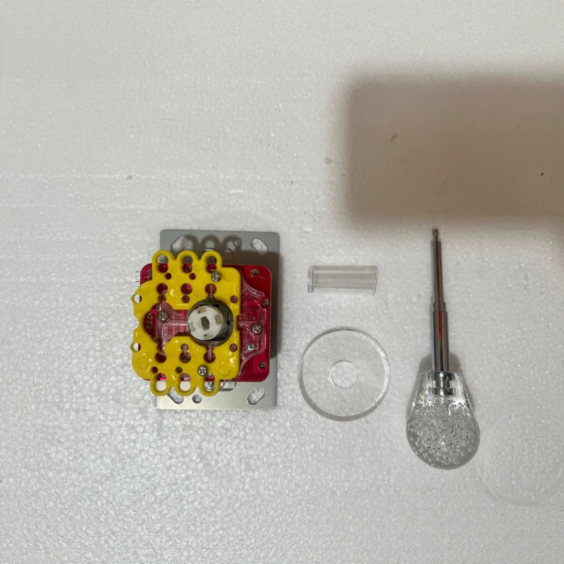 Sastav joysticka za gaming konzolu – eliptička glava joysticka, 5P sučelje, verzija Rocker, Model 1, 300 g