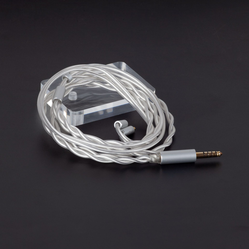 2–žilový koaxiálny kábel pre slúchadlá MMCX, model A10, strieborné potiahnuté meďové vodiče, proces: strieborné potiahnutie, IS9001 certifikát, vyvážený výstup 4.4mm/2.5mm