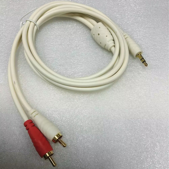 AV-kábel 3,5 mm AUX-hoz, két RCA-hoz, TV-hez, ezüstös bevonattal, alumíniumötvözet maggal