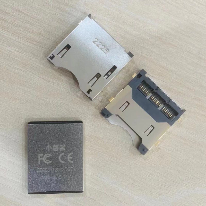 XQD utor za kartice CFexpress / Cfexpress konektor