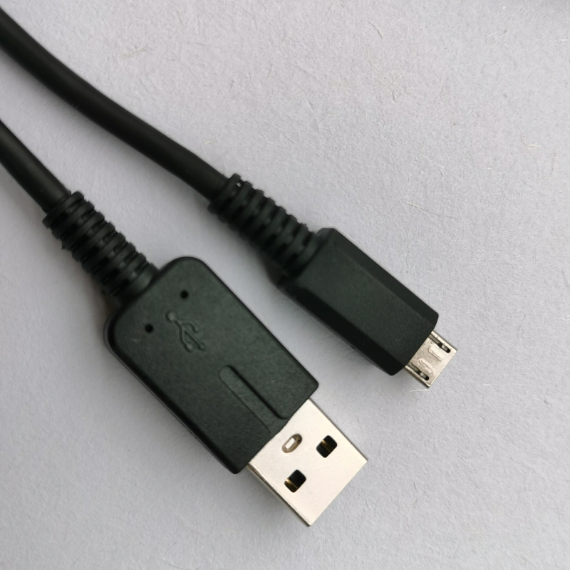 PS Vita USB kabel za punjenje i prijenos podataka za PSV2000