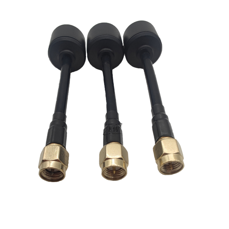 Antena ciupercă, polarizare circulară, 5,5–5,8 GHz, impedanță 50 Ω, câștig 5 dB (VSWR ≤ 1,5)