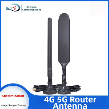 SMA antena s jakim magnetskim držačem, PCB, gumom i vanjskim produžnim kabelom, za usmjerivače i digitalne uređaje; raspon frekvencija 698–2700 MHz, dobitak 5–8 dBi, impedancija 50 Ω, SWR ≤1,5